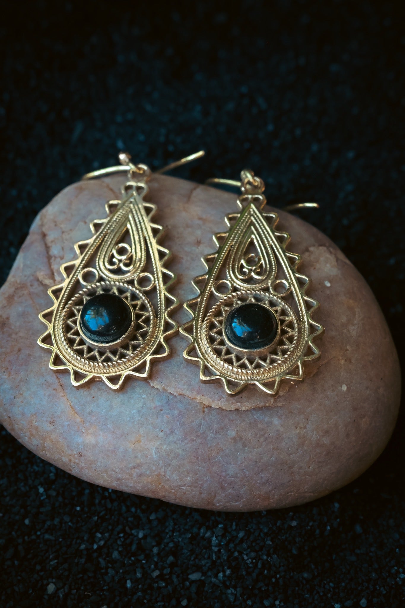 Brass Earrings - Paisley Goddess - Onyx
