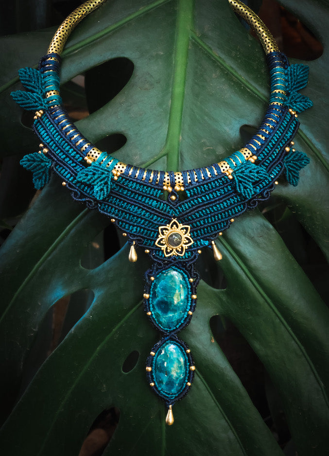 Azurite Goddess necklace