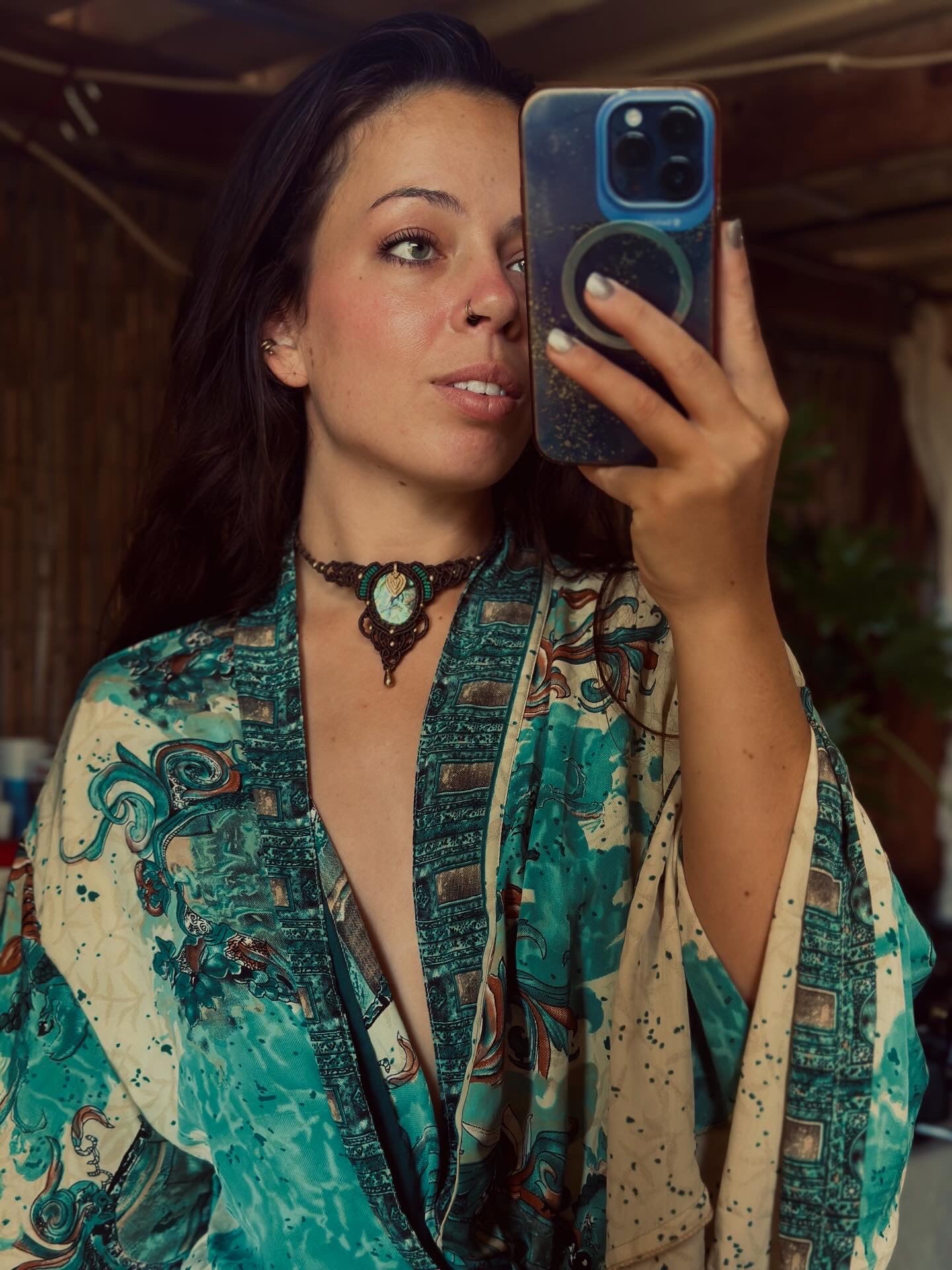 Pāua shell choker