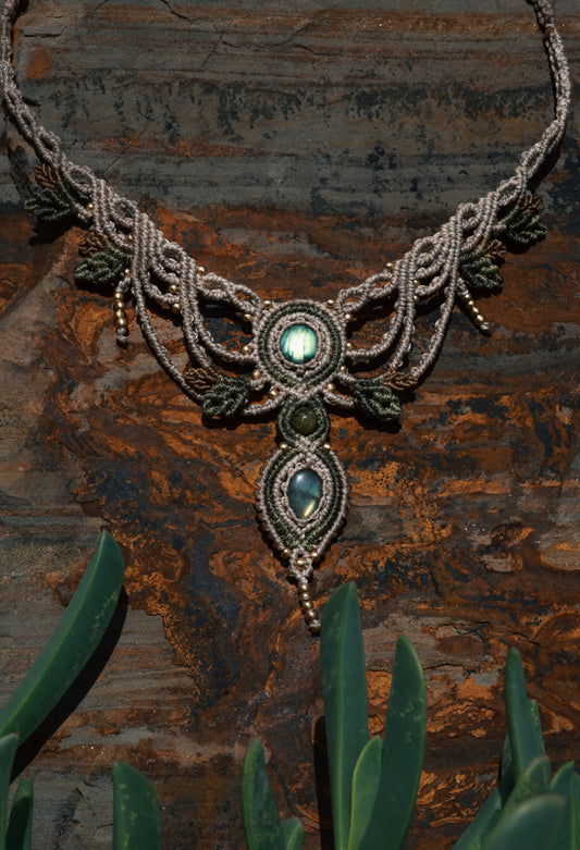 Leafy Labradorite choker