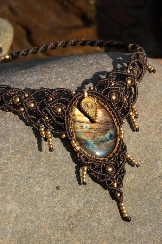 Labradorite choker necklace