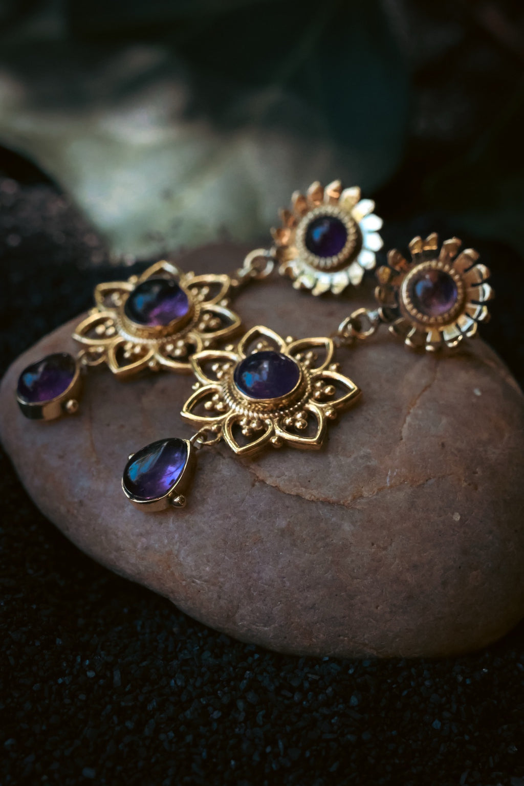Brass Earrings - Sunflower - Amethyst