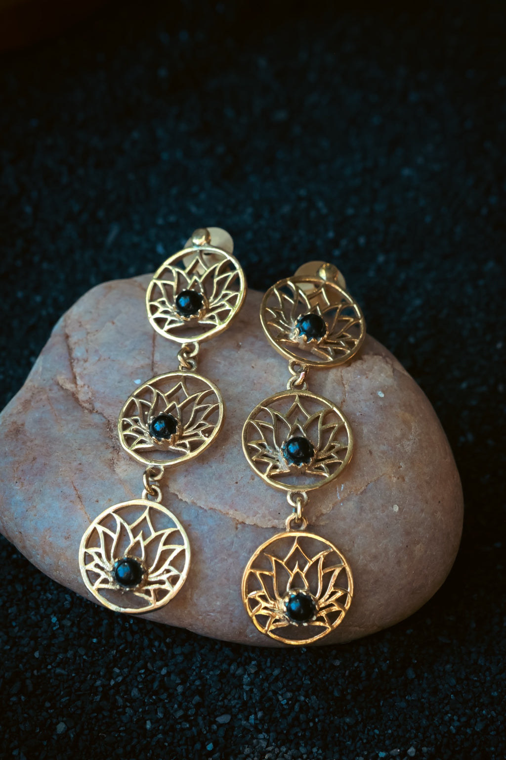 Brass Earrings -Lotus trail - Onyx