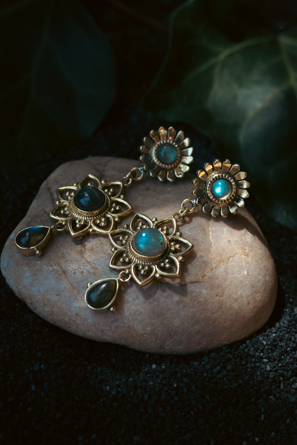Brass Earrings - Sunflower - Labradorite