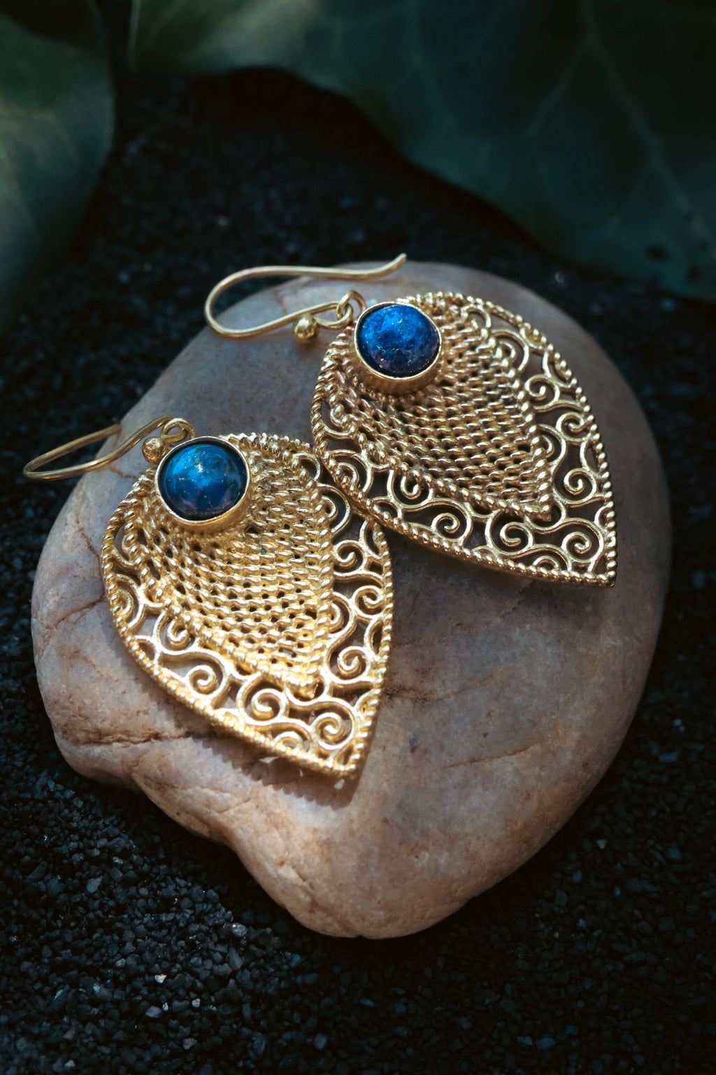 Brass Earrings - Leaf - Labradorite