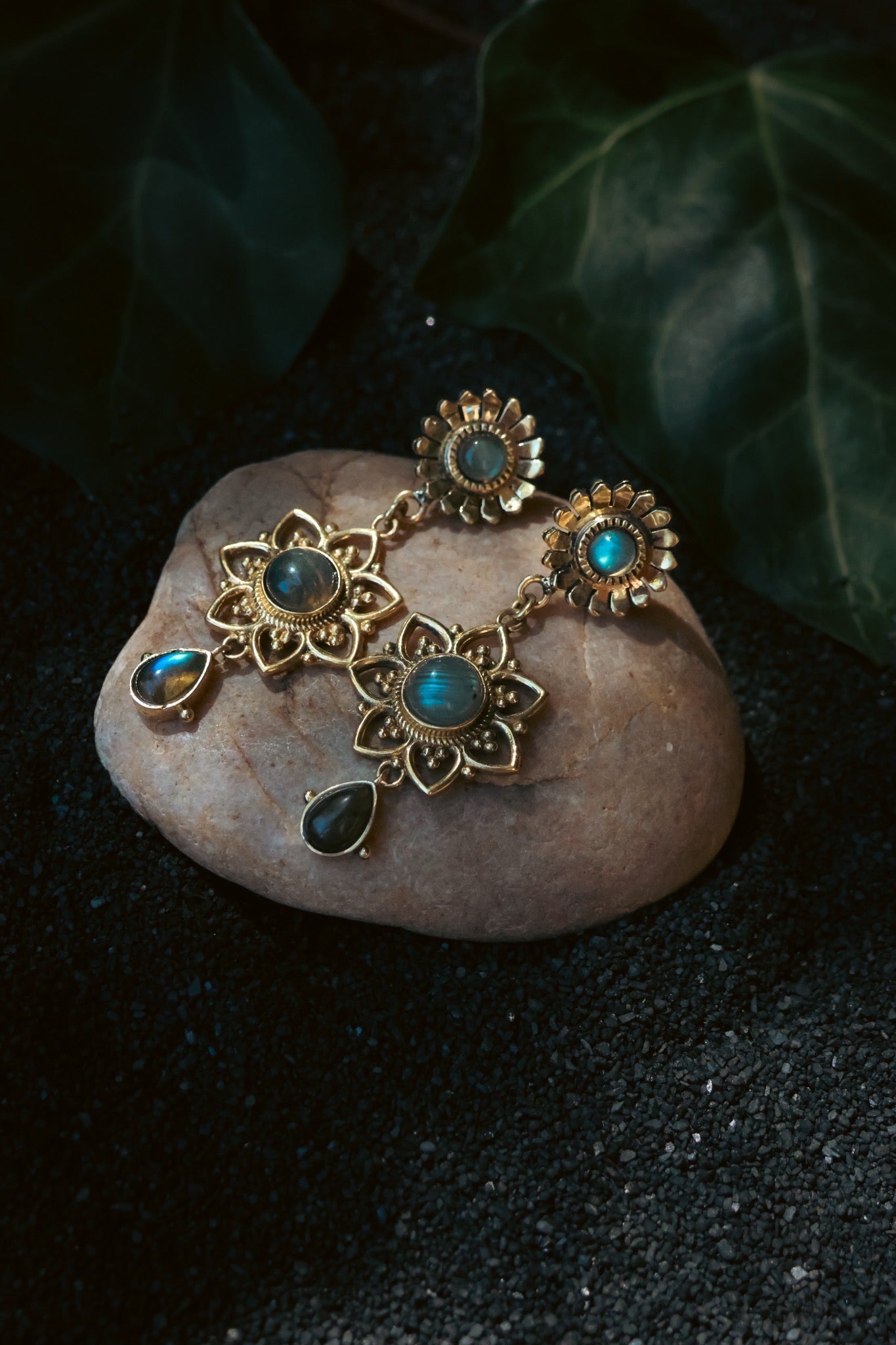 Brass Earrings - Sunflower - Labradorite