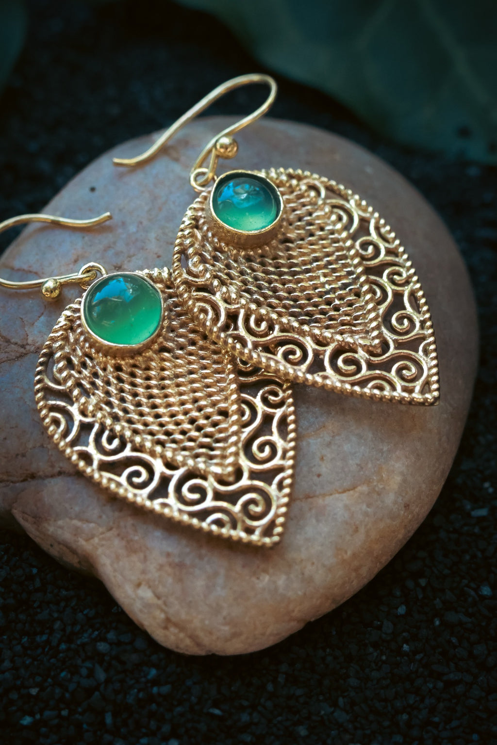 Brass Earrings - Leaf - Aventurine