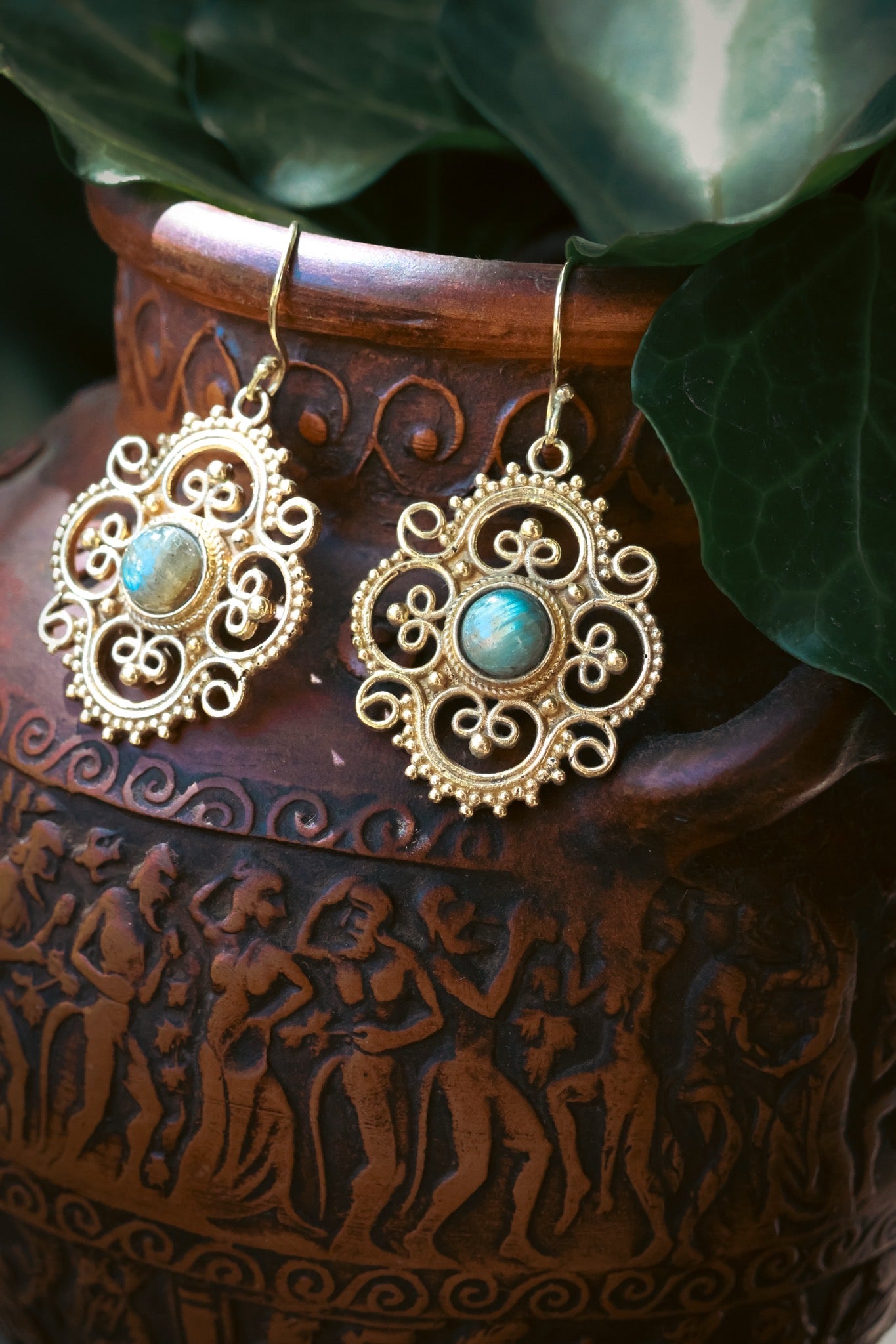 Brass Earrings -Clover - Labradorite