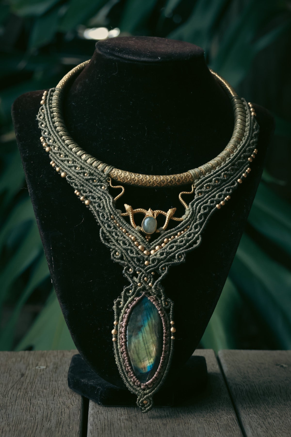 Green Medusa necklace