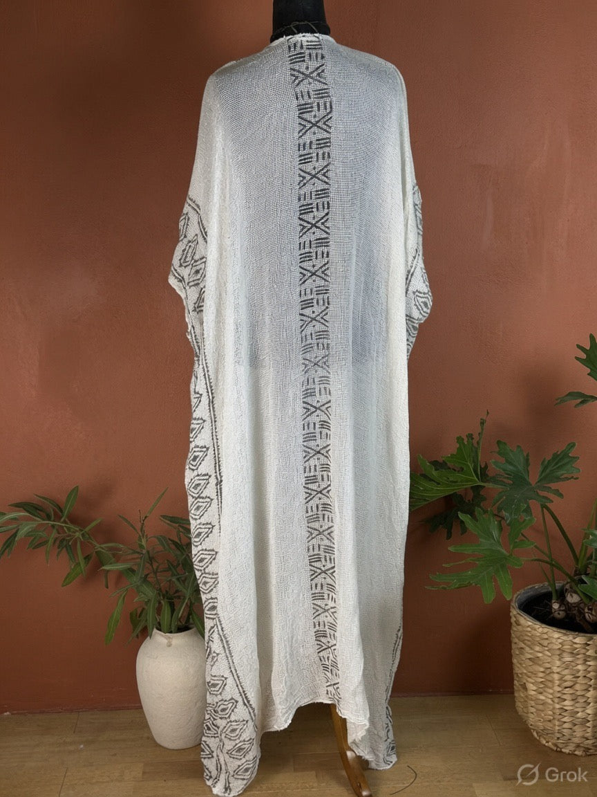 Isle of Dreams Kimono - White