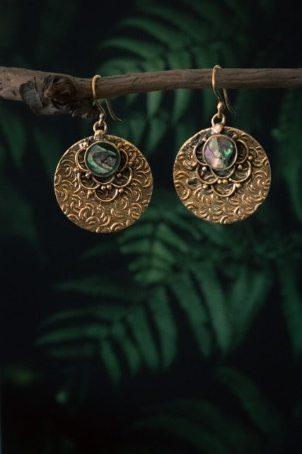 Round Paua earrings