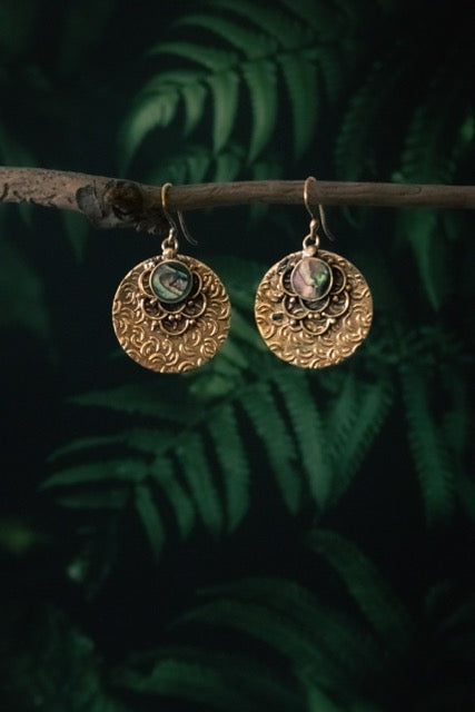 Round Paua earrings
