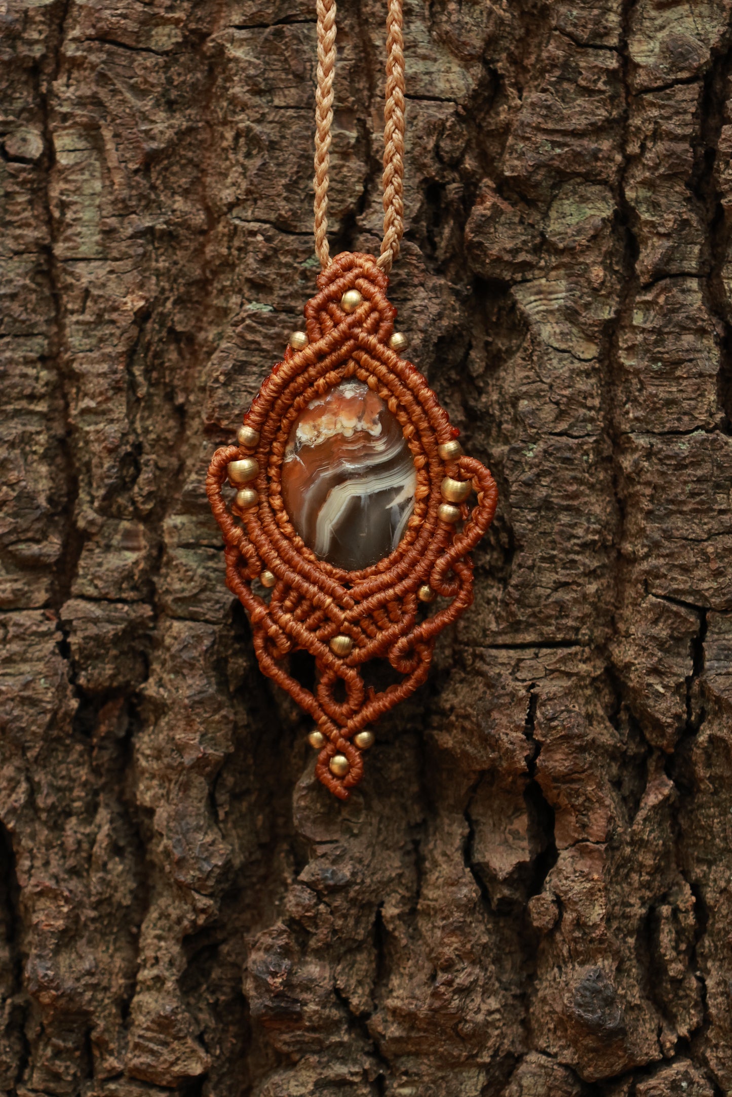 Carlenian macrame pendant